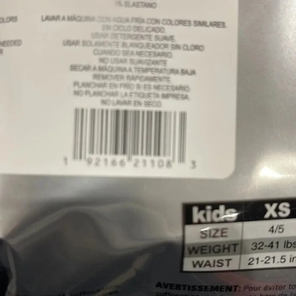 Kids- 32degrees kids heat long sleeve/ legging set XL 16/18 Snowflakes - Picture 10 of 10